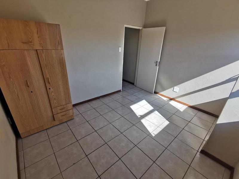 To Let 1 Bedroom Property for Rent in Die Bult North West